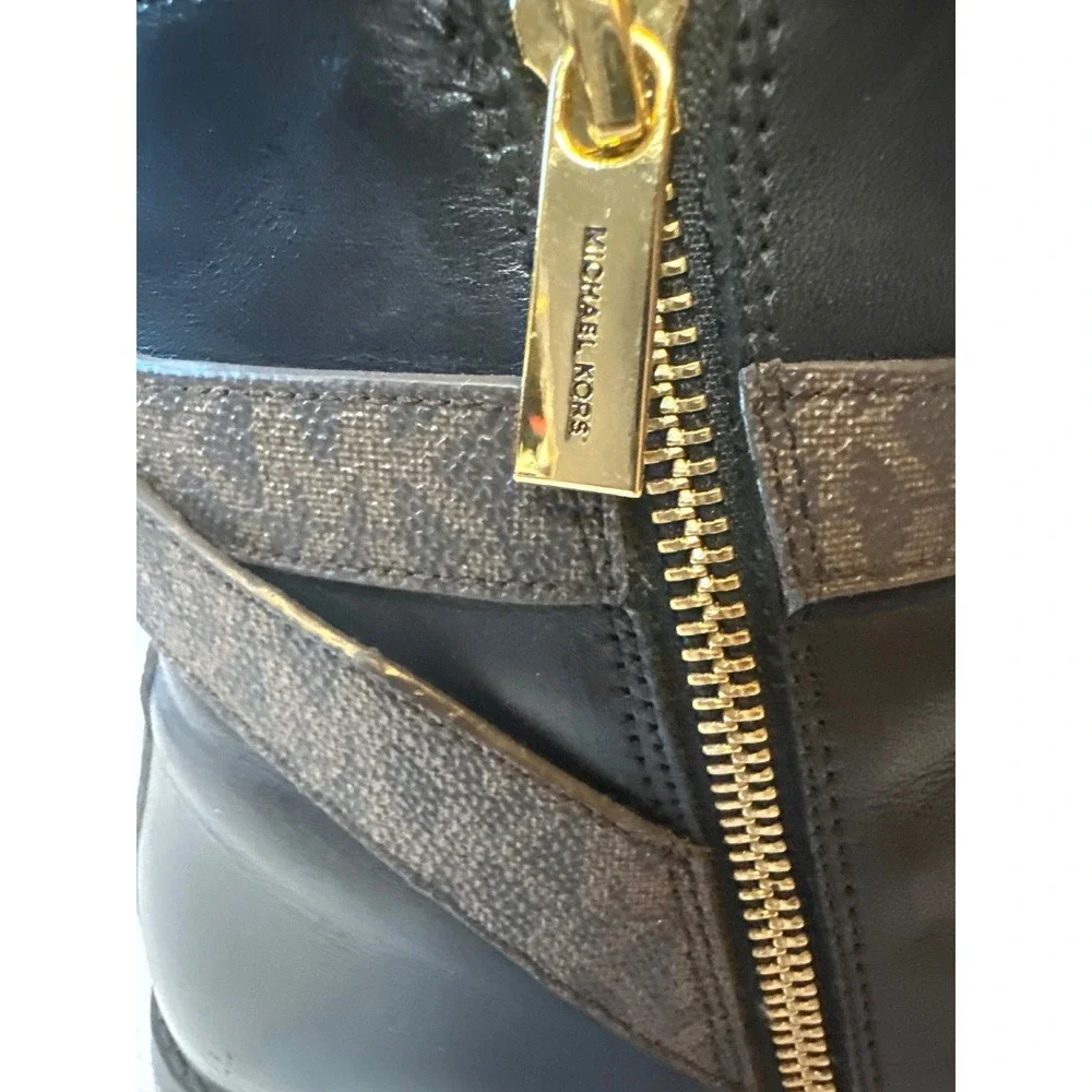 Michael Kors Black Leather Ankle Boots Logo Buckle‎ Detail Zip Up